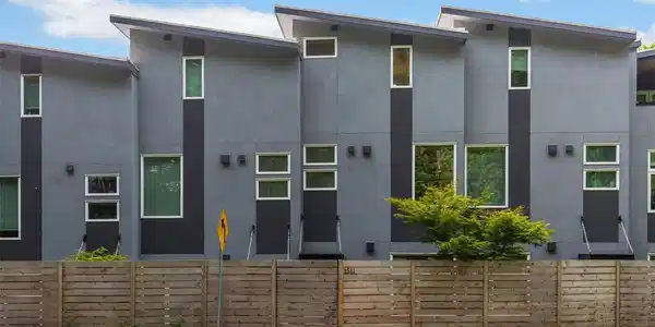 1511 Lakeview E