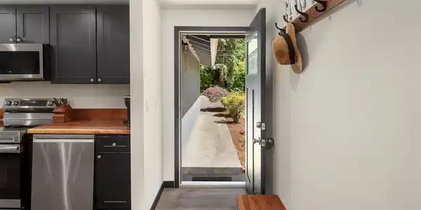 Image 4 Image 4