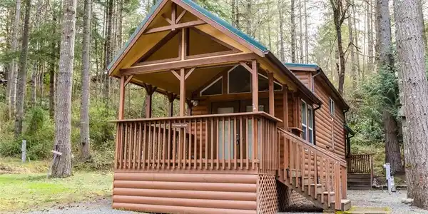 1546 Reservation SE