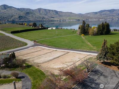 204 Lord Acres