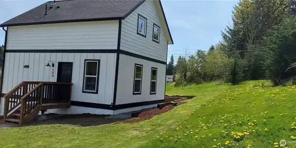 104 Grant E