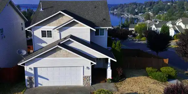 11229 14th SE