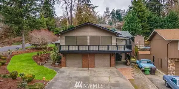 2311 W Hills Drive