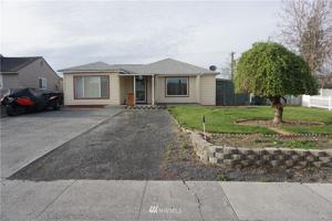 210 Loop Dr