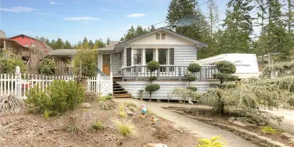 190 Mason Lake E