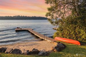 115 Lake Sammamish Shore NE