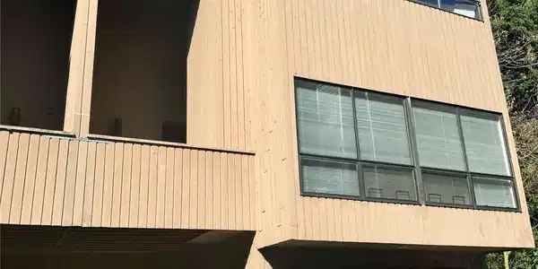 1409 N 200th
