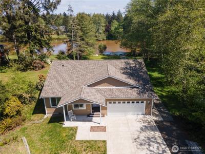 464 Dolphin NE