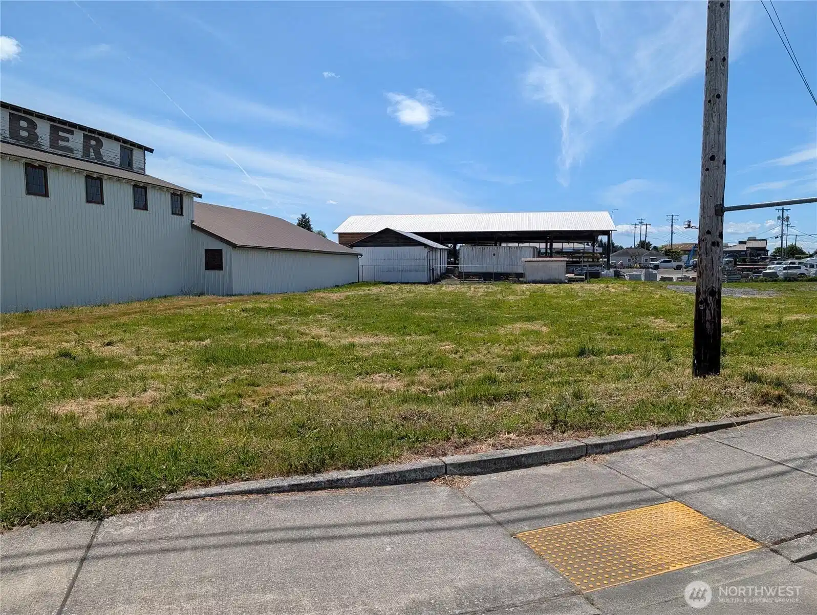 Image 1 Image 1