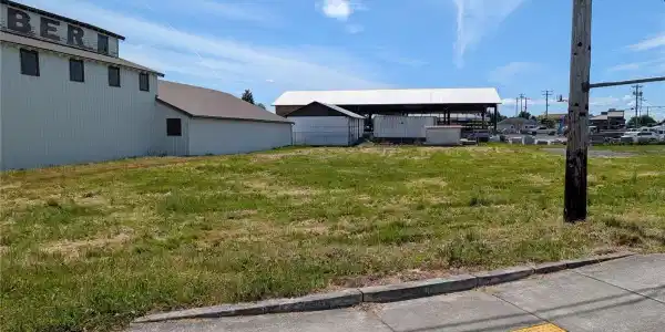 9728 270th NW
