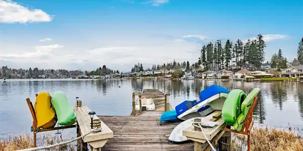 610 E Lake Stevens