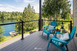 138 Lakeside Drive