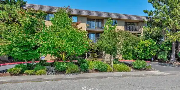 750 N 143rd Street