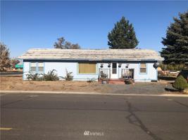 200 E 4th Avenue