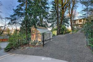 1507 E Lynn Street