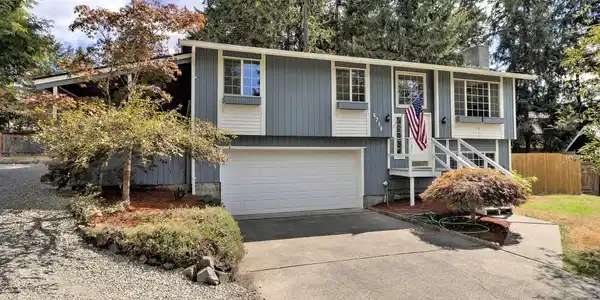 6713 36th SE