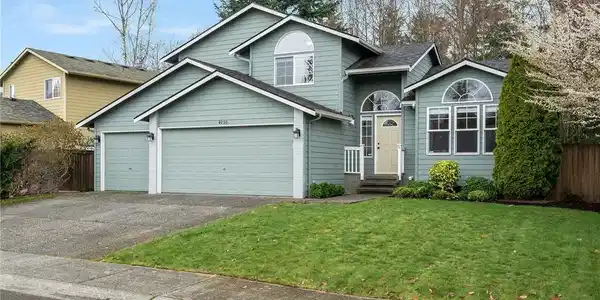 4030 141st SE