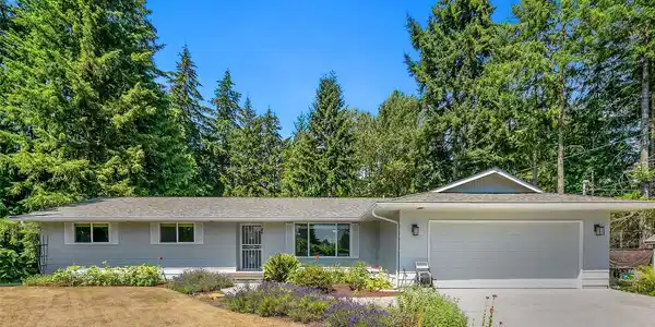 12326 19th SE