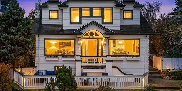 5854 Green Lake N