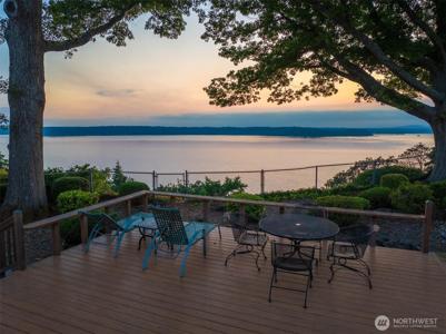 10445 Marine View SW
