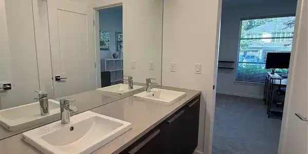 Image 4 Image 4