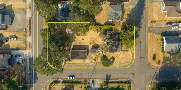 14429 Portland SW