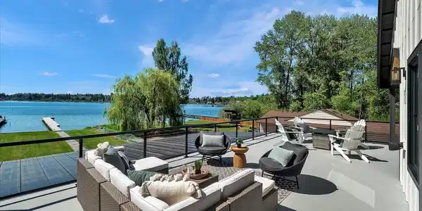 10318 Sandy Beach