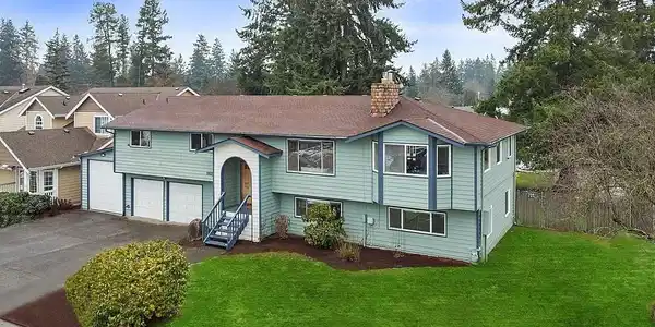11627 23RD DRIVE SE