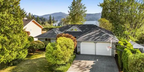4522 Oregon
