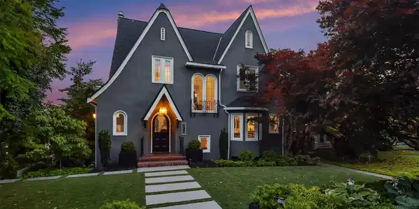 3715 47th NE