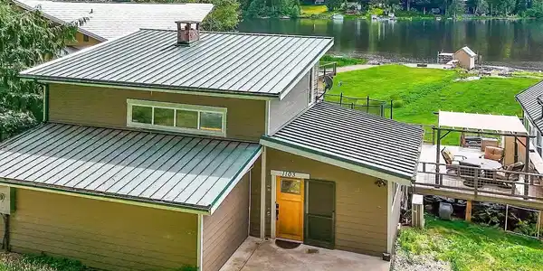 1103 Roesiger Rd