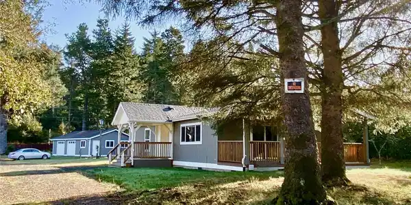 24801 Sandridge