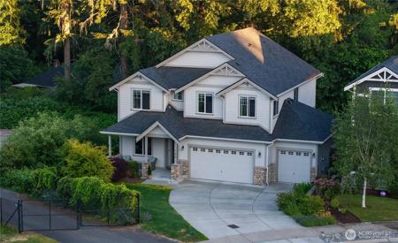 708 Ashford