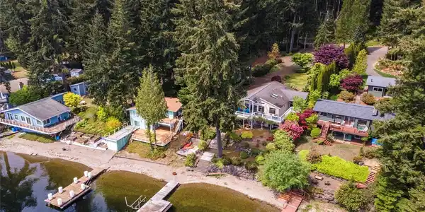 3990 Mason Lake W