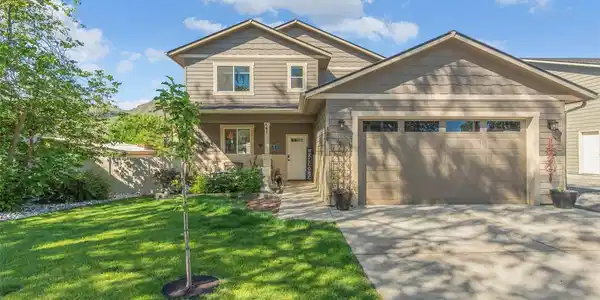 820 Highline