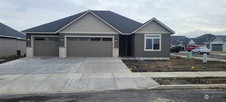 3313 Crabapple