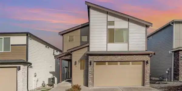 509 103rd SE