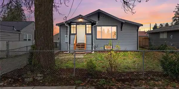 3317 Madison
