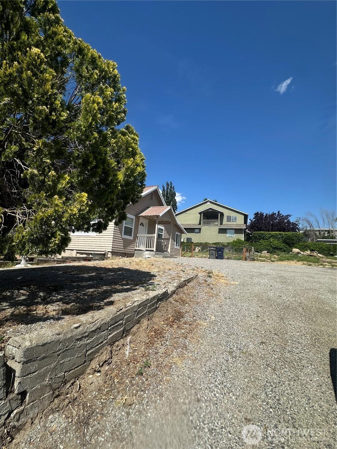 Image 3 Image 3