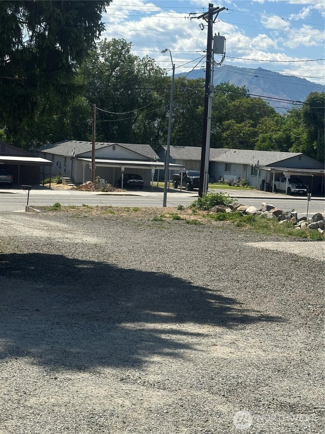 Image 4 Image 4