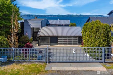 3626 Dash Point