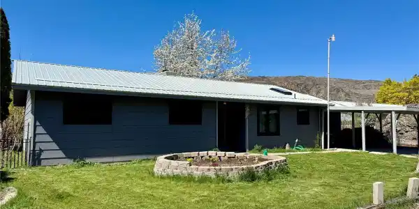 63 Riverview