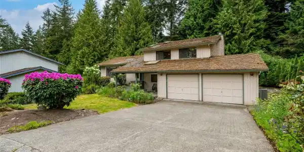 10529 32nd SE