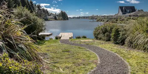 Image 4 Image 4