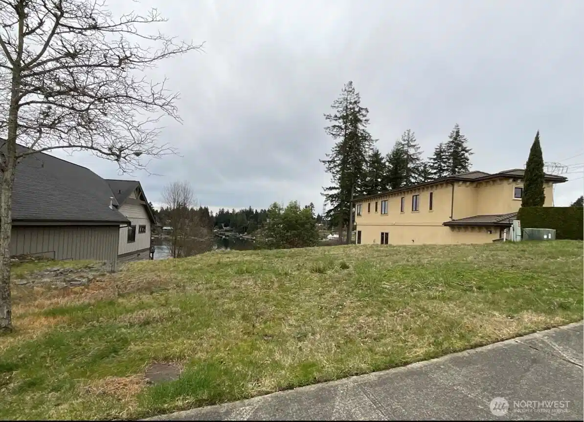 Image 1 Image 1