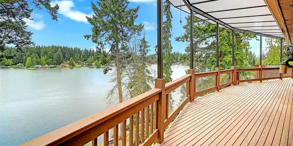 17130 McRae NW