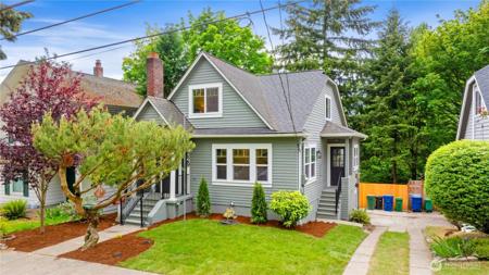 7029 16th NE