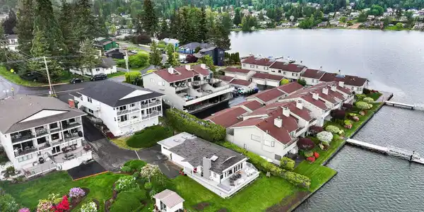 700 Northshore