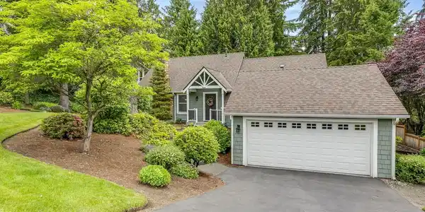 3317 108th SE