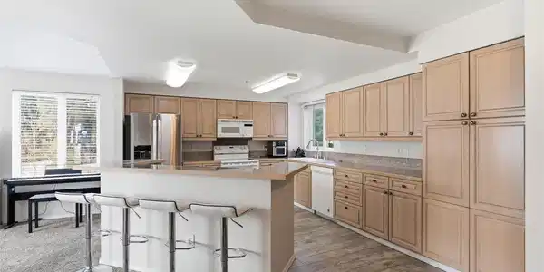 Image 4 Image 4